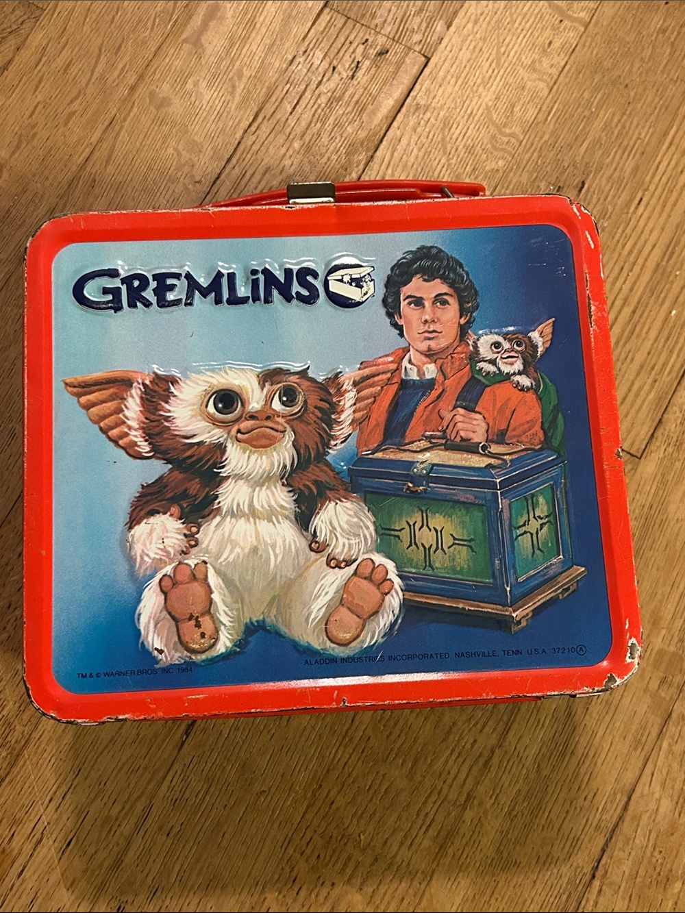 GREMLINS Aladdin Red Metal Tin Lunchbox vintage 1984 Collectible